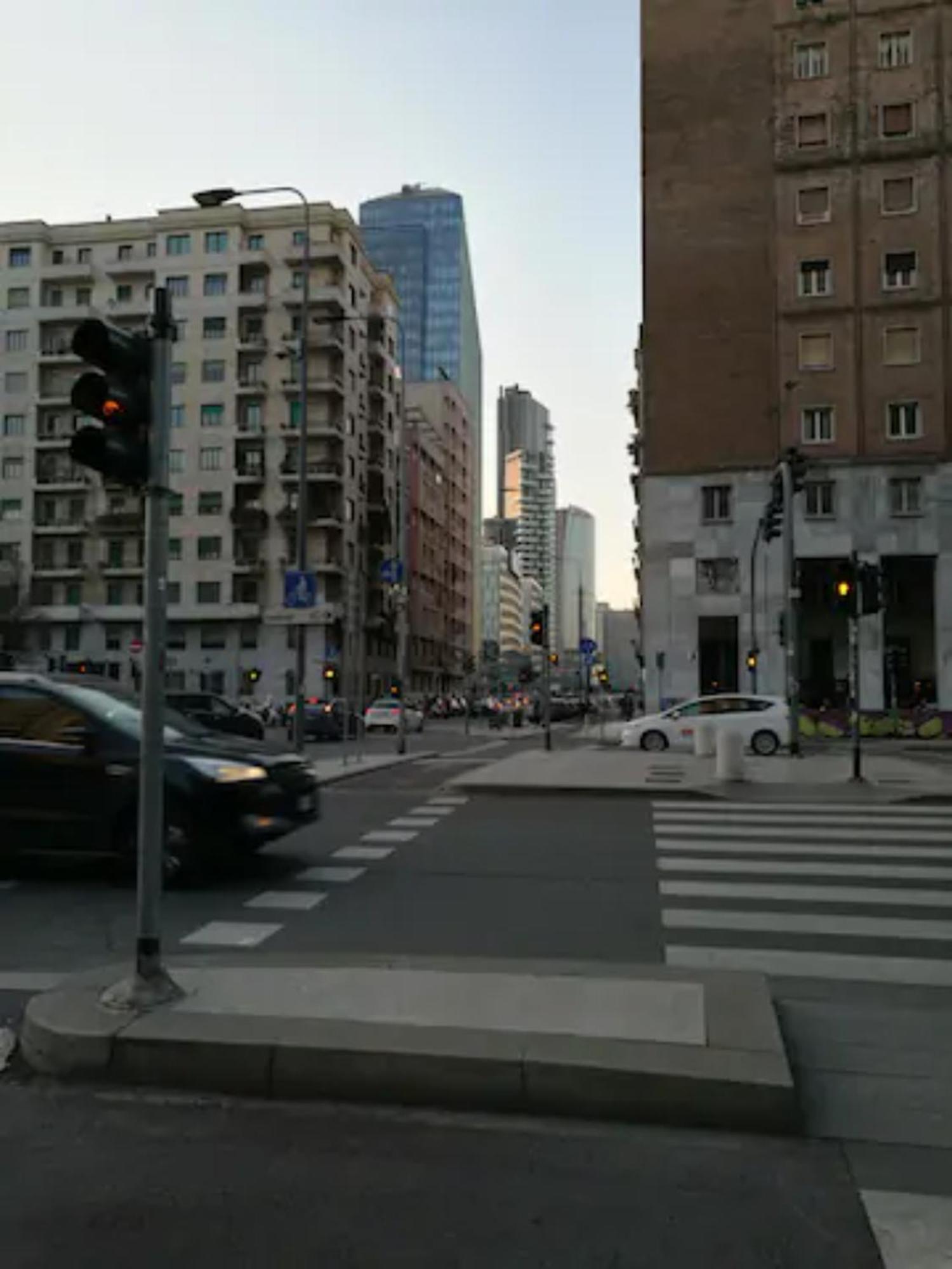 Suite Mm3/Repubblica A 5 Minuti Dal Duomo Milano Exterior foto